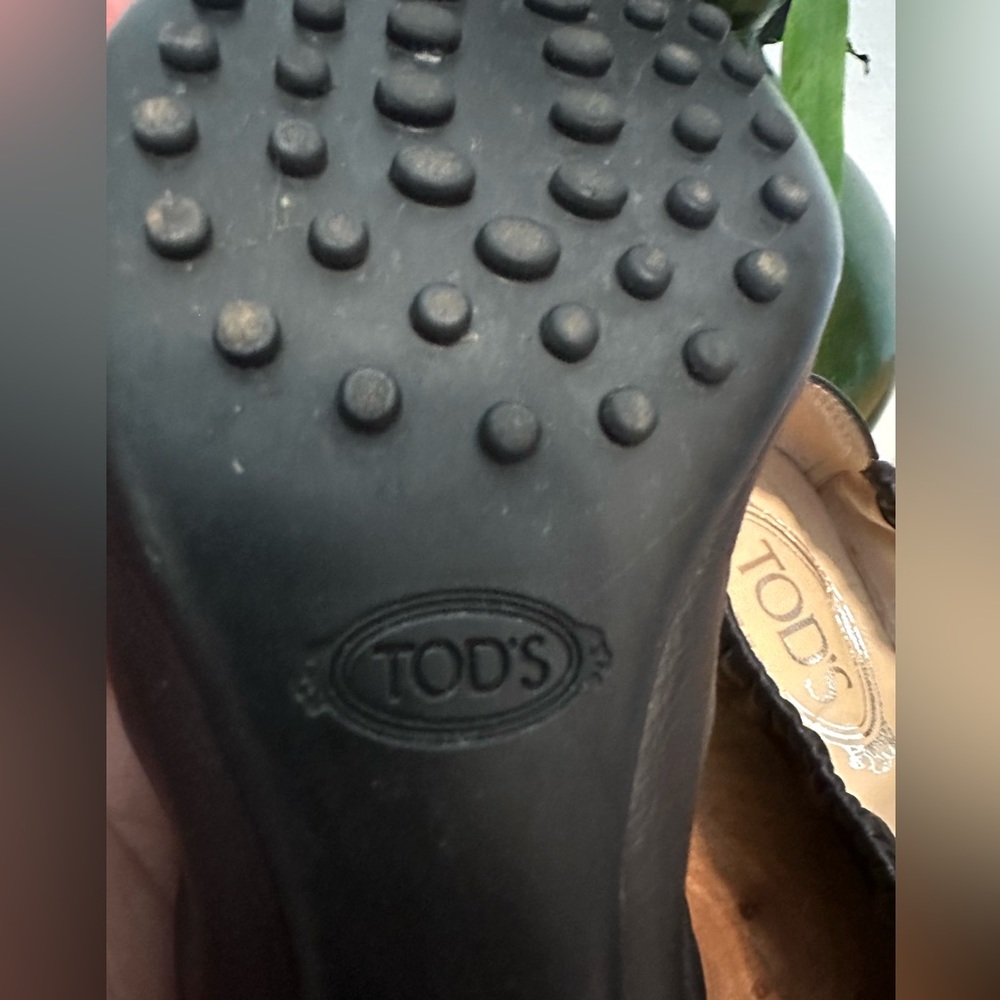 Tod's Black Leather Moccasin Flats with Silver Buckle - Picture 8 of 9